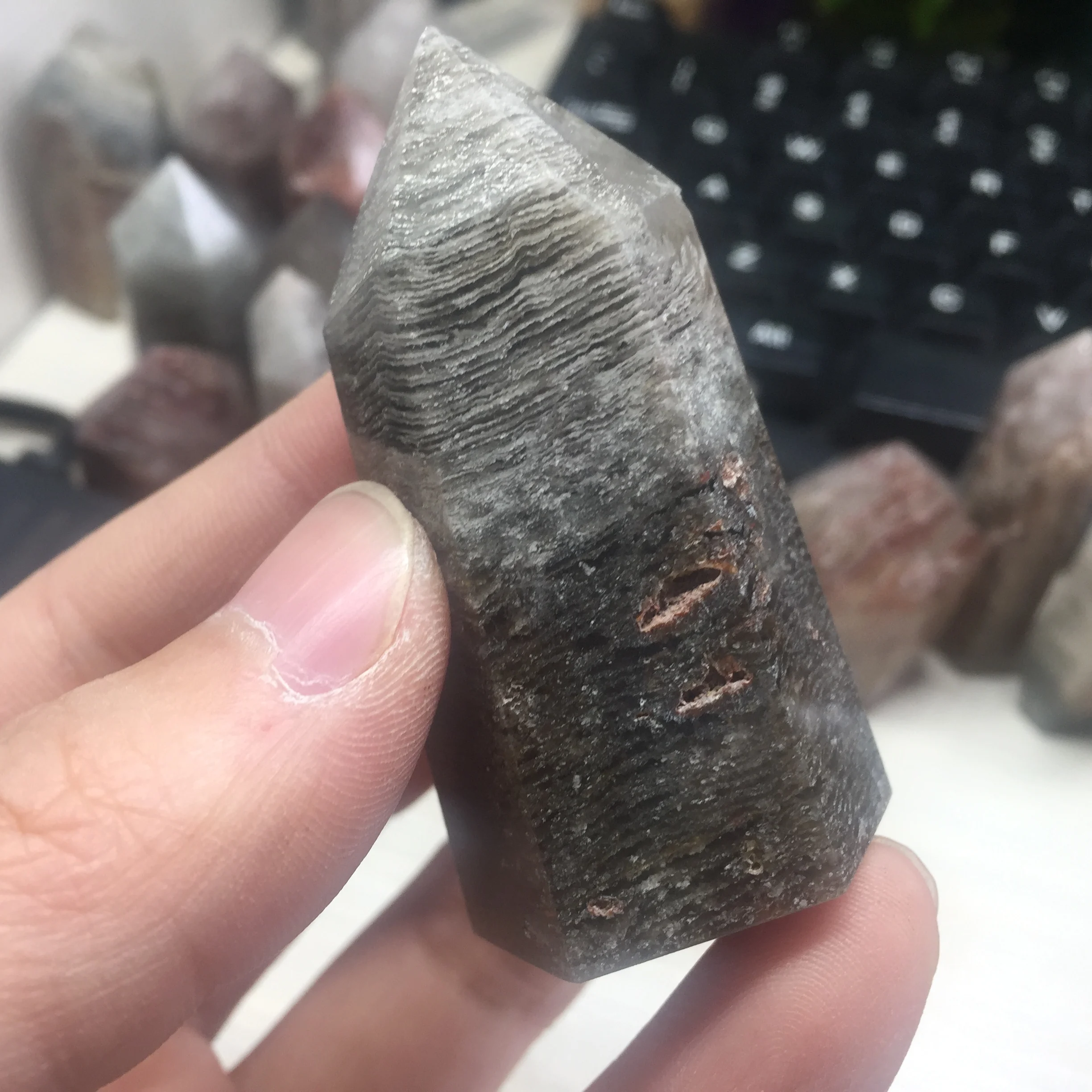 65 г натуральный заживляющий кристалл иерархический Phantom Quartz Wand Украшение камень #