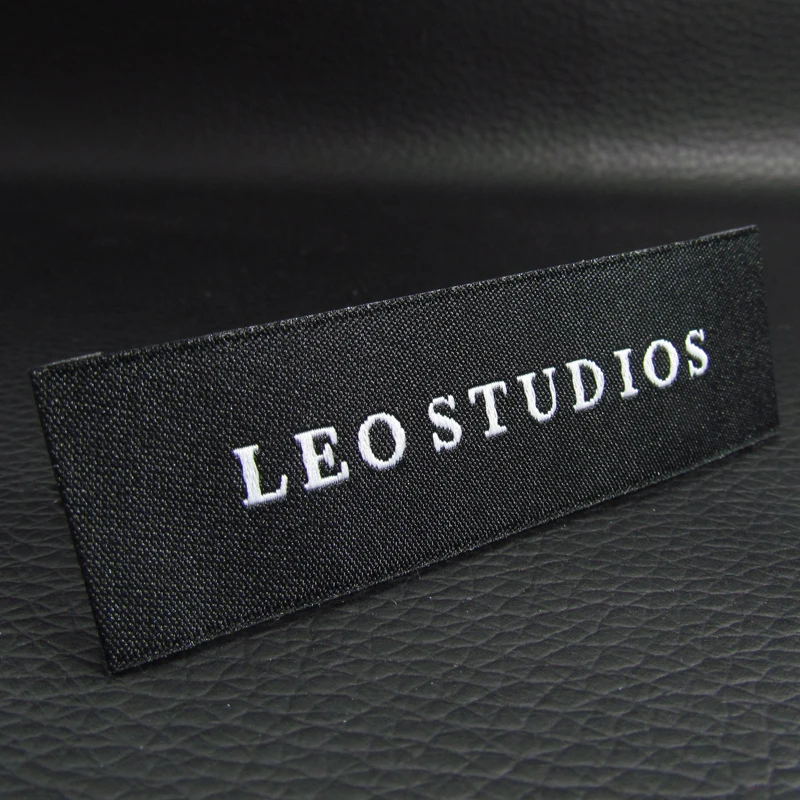 Этикетка/бирка для одежды на заказ атласная хлопковая тканая этикетка мягкая