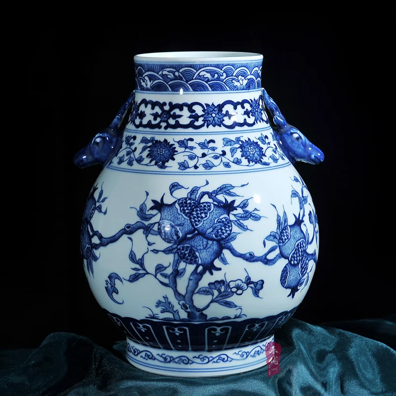 

Jingdezhen ceramics antique hand-painted porcelain vase decoration craft barrel Fu ears antlers living room decoration