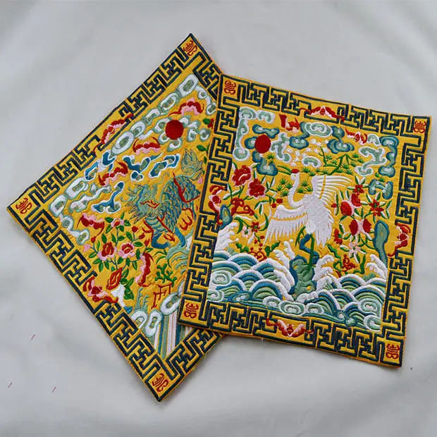 Китайские характеристики Национальная вышивка красный кран 26*26 см для рукоделия