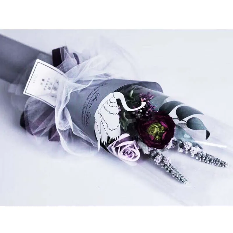 Романтическая оберточная бумага в виде лебедя для водных танцев розы творчества