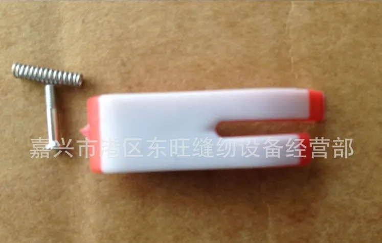 Industrial sewing machine parts Pressure feet foot wear a red lion car MT-18 Chi plastic floor Oxford Teflon pressure plate | Дом и сад