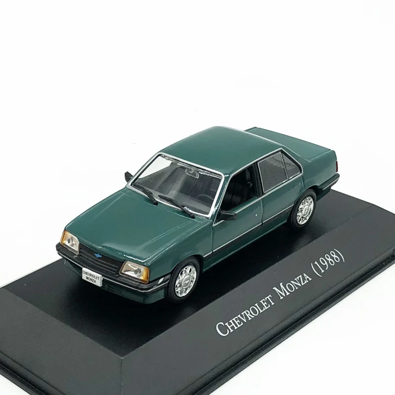Коллекция демонстрационная модель из бутика 1/43 Классическая CHEVROLET MONZA 1988 литье