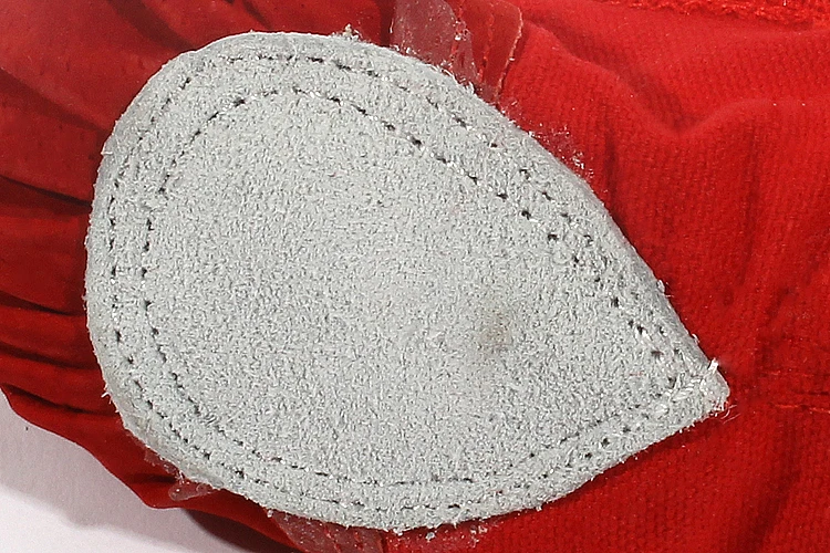 Украшенные цветами парусиновые женские балетки с раздельной подошвой на мягкой