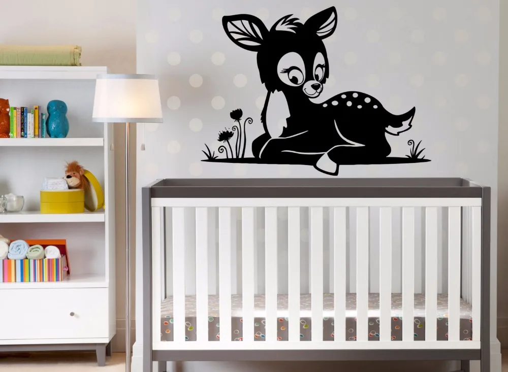 Виниловая наклейка на стену с оленем настенные фрески изображением оленя для