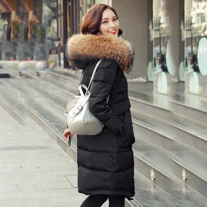 2017 зимние пальто женские куртки большой натуральный мех енота меховой воротник