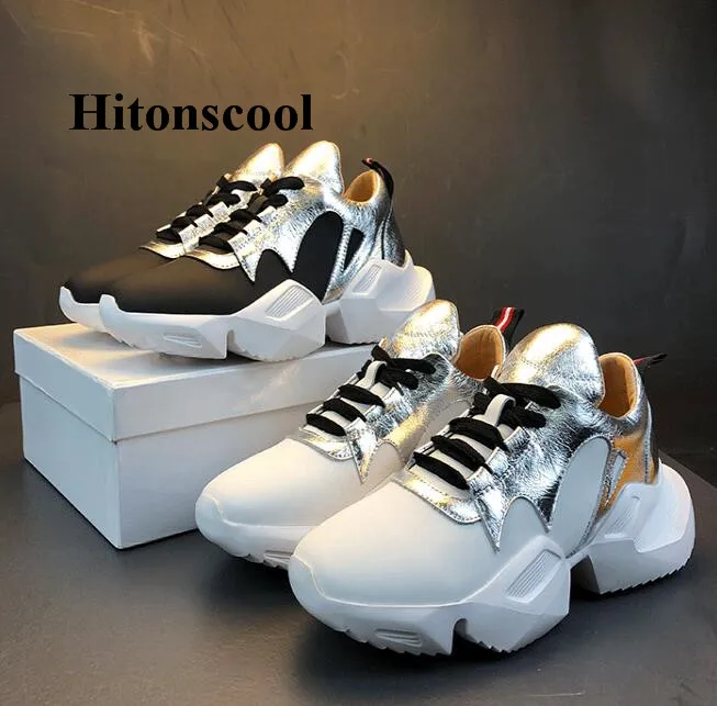 Женские кроссовки со шнуровкой белые серебристые на толстой подошве 6 5 см
