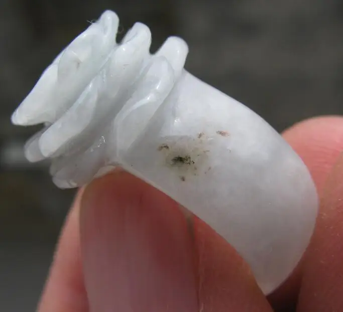 Натуральный жадеид резной женское кольцо size6.75