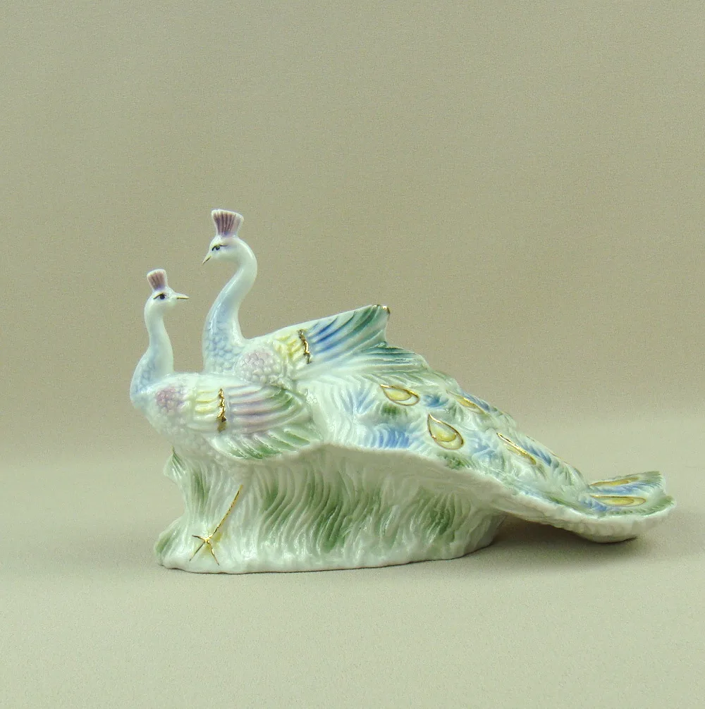 Фарфоровая Пара Фигурка павлина декоративная керамика влюбленных статуя Китай