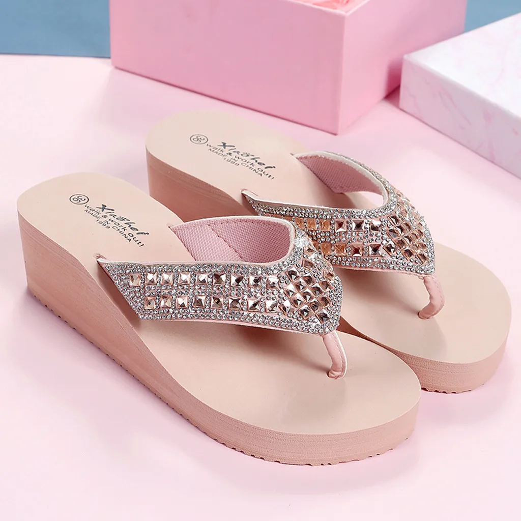 Лидер продаж шлепанцы chaussures femme летние вьетнамки на танкетке со стразами женская