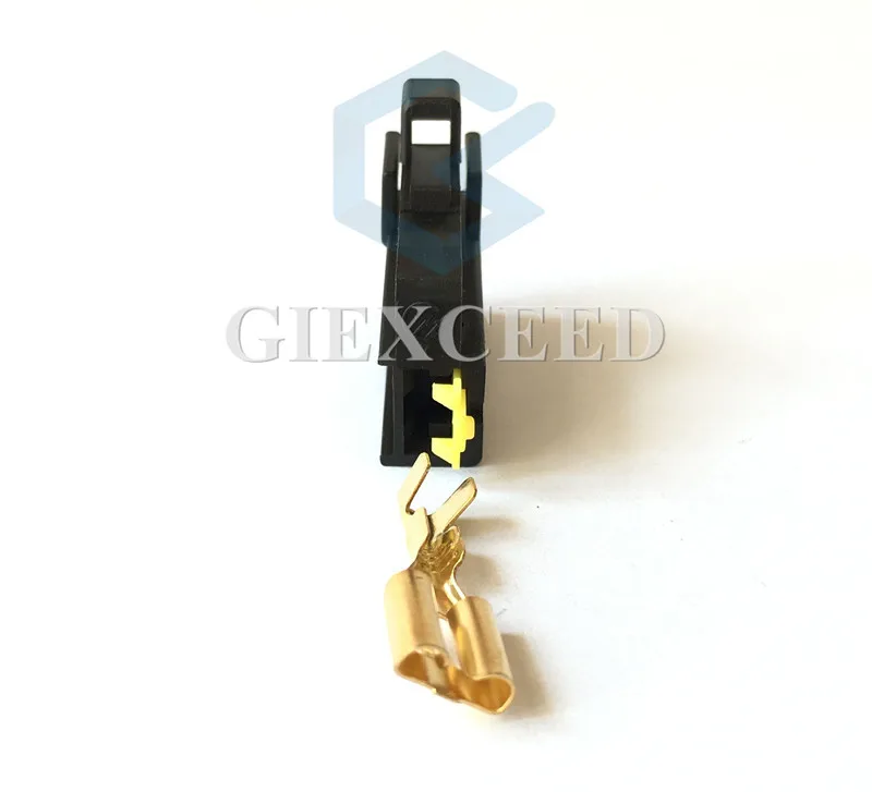 2 комплекта 1 Pin Автомобильный разъем авто Рог гнездо для Toyota Camry Highlander Corolla|Кабели