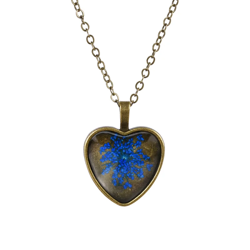 Винтажное ожерелье из стекла в форме сердца с сушеным цветком короткий кулон