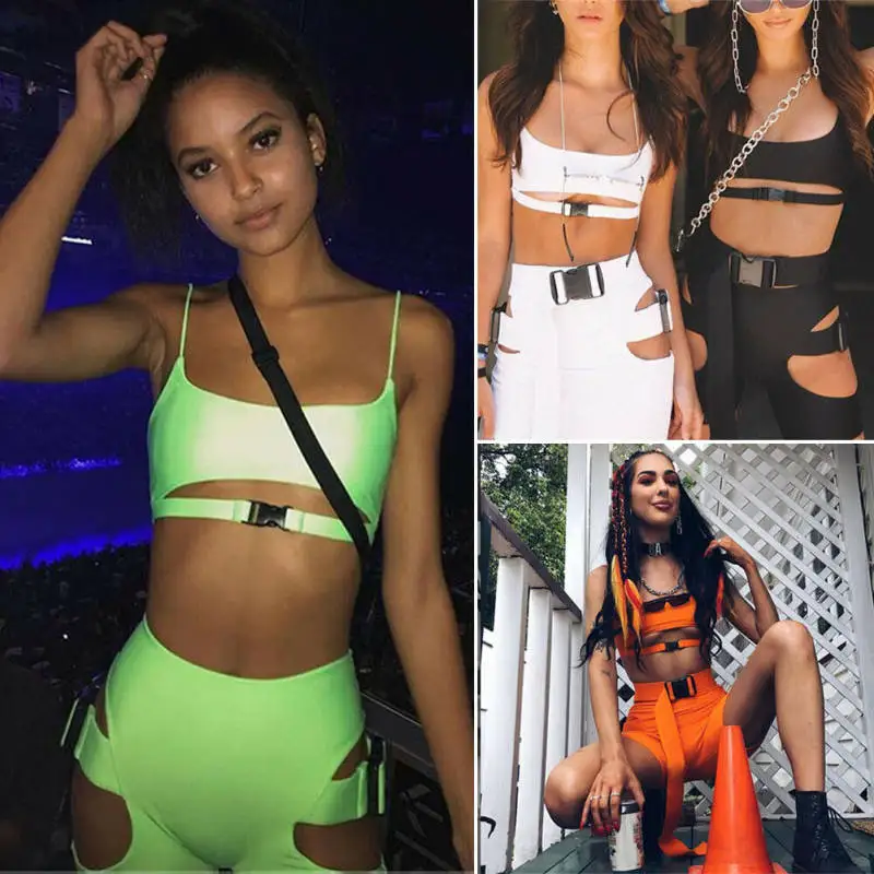 Женский клетчатый короткий топ без косточек однотонные штаны в спортивном стиле