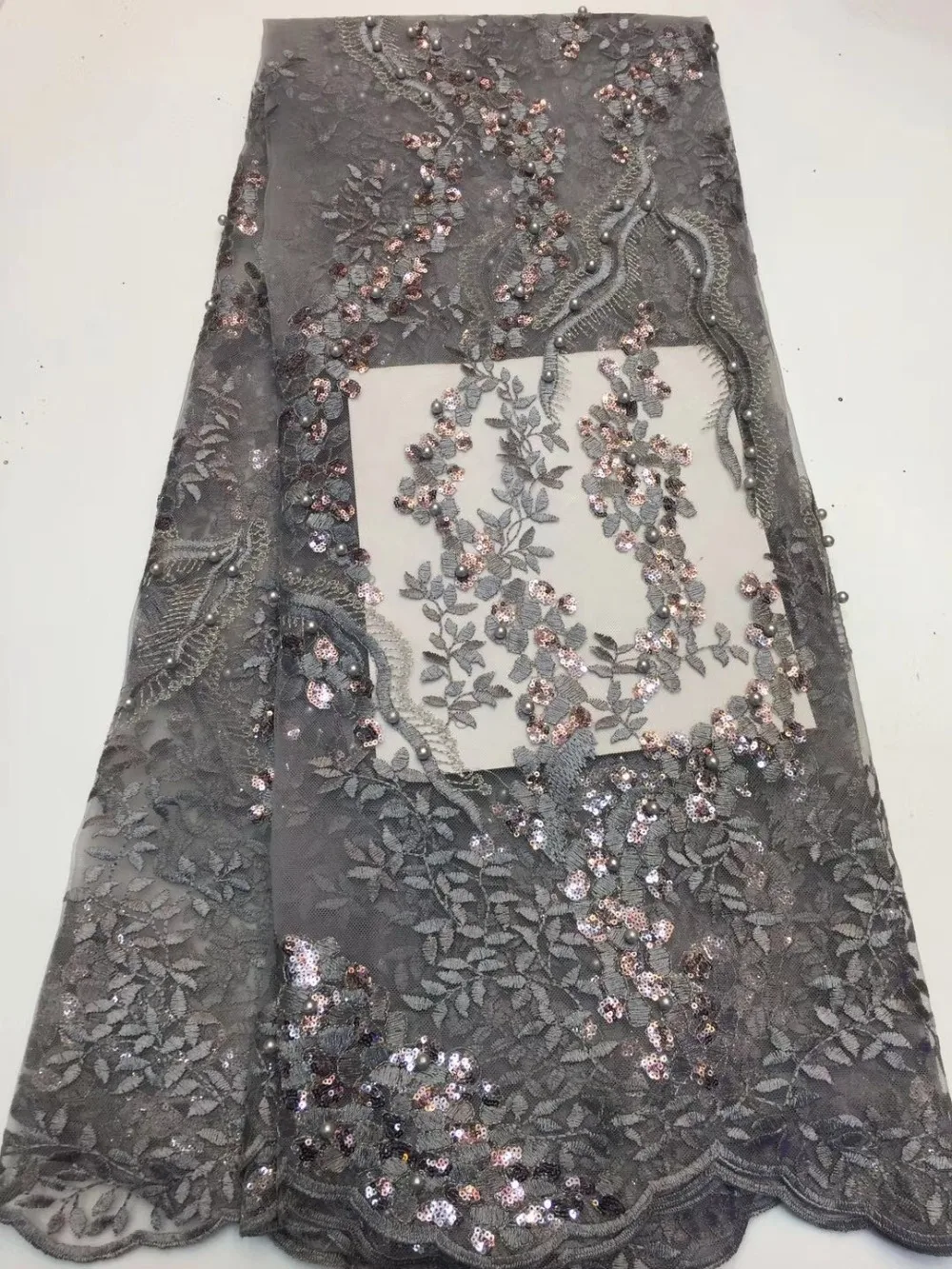 

New fashion embroidered Mesh Lace Fabric 2019 High Quality flower french lace fabric sequins for wedding party dress ML7729