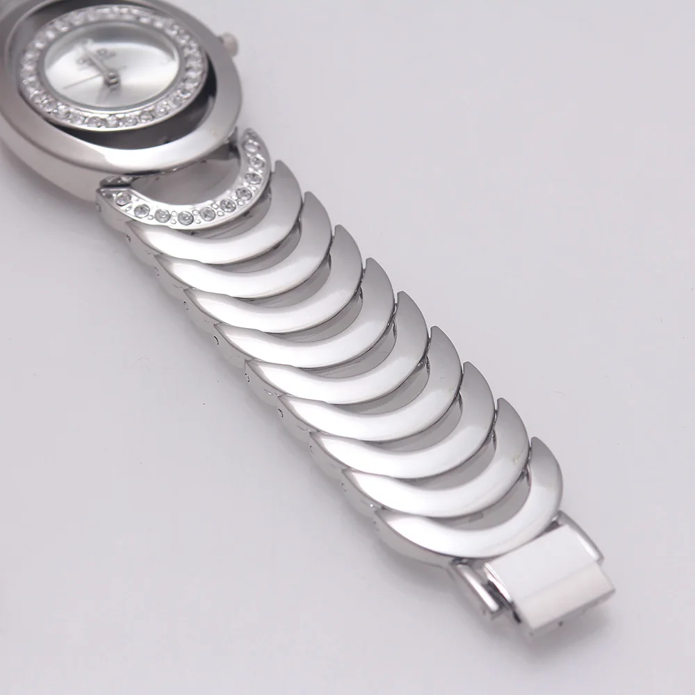 Женские кварцевые часы Стразы с браслетом Серебристые подарок на Рождество |