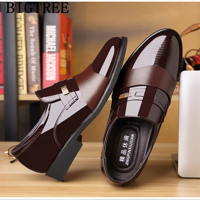 Офисная обувь для мужчин формальные мужские лакированные туфли парикмахеров