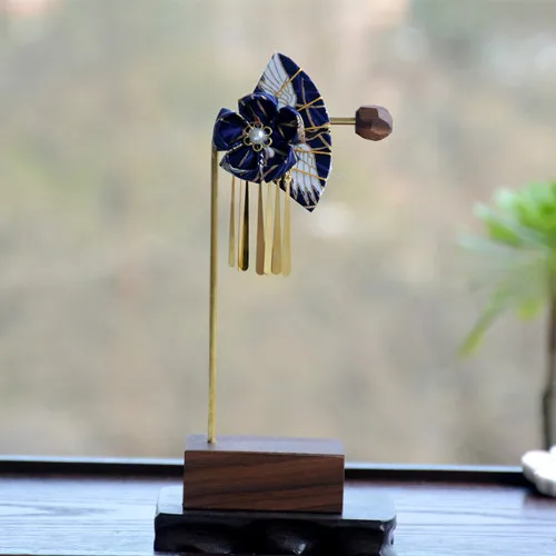 Веер и ветер ласточкин хвост бронзовая Лада кисточка шпилька головной убор