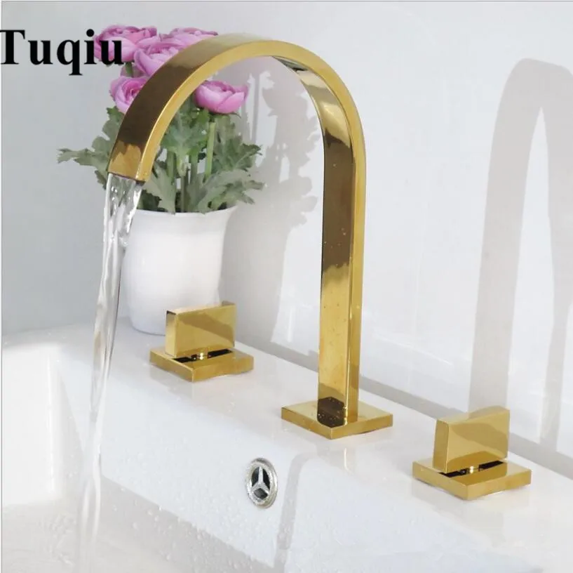 

Golden Bathroom Basin Faucet Hot and Cold Water Faucet Three Holes Two Handle Mixers Tap Deck Mount Wash Tub Fauctes