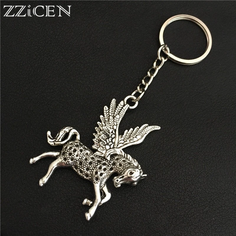 

Personalized Gift Vintage Animals Key Chain Rings Pegasus Flying Elegant Wings Horse Keychain for Women Purse Big Pendant