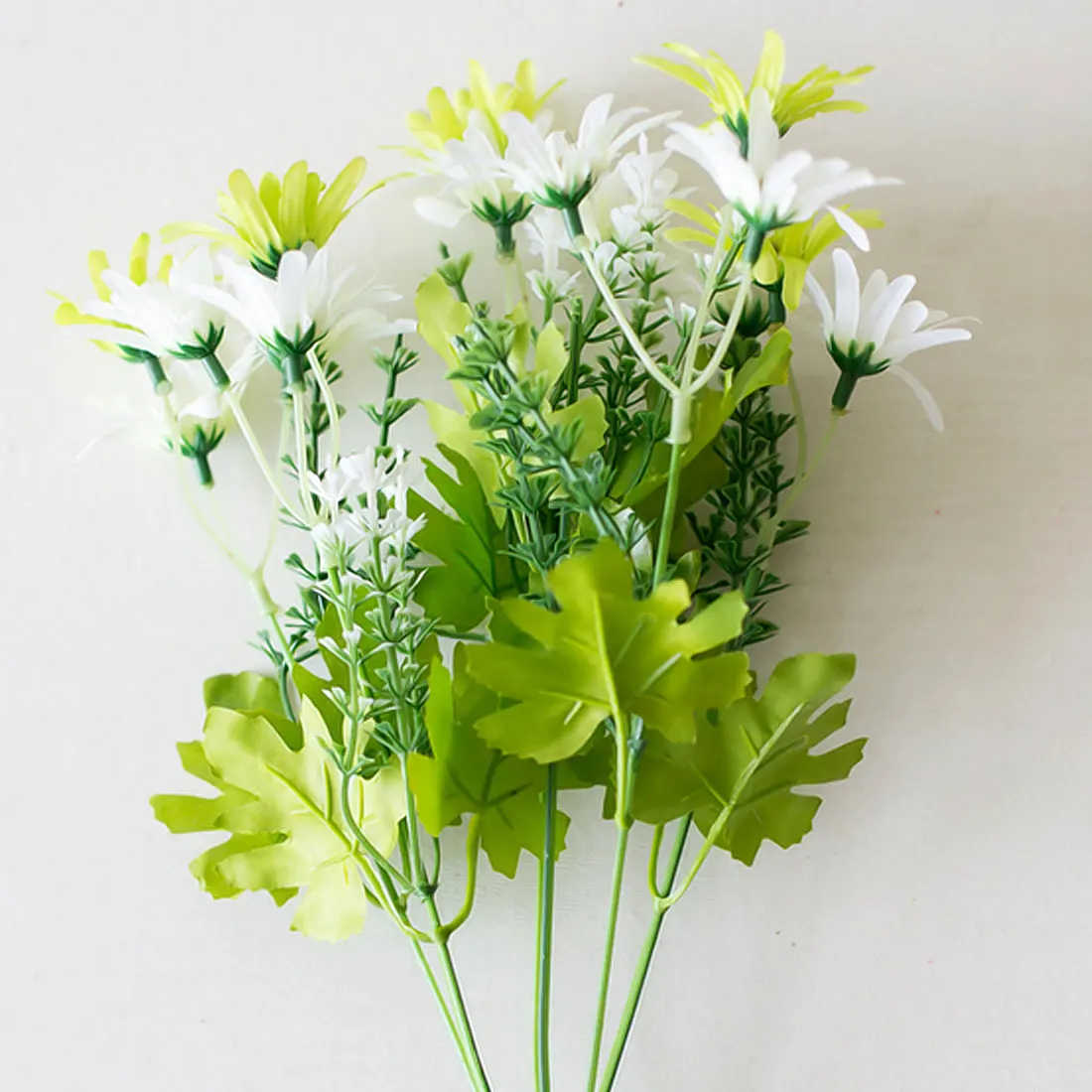 White green Искусственные растения 18 цветок с головками маленькая трава искусственный цветочный пластик шелк эвкалипт искусственные цветы для свадебного украшения - Цвет: White green