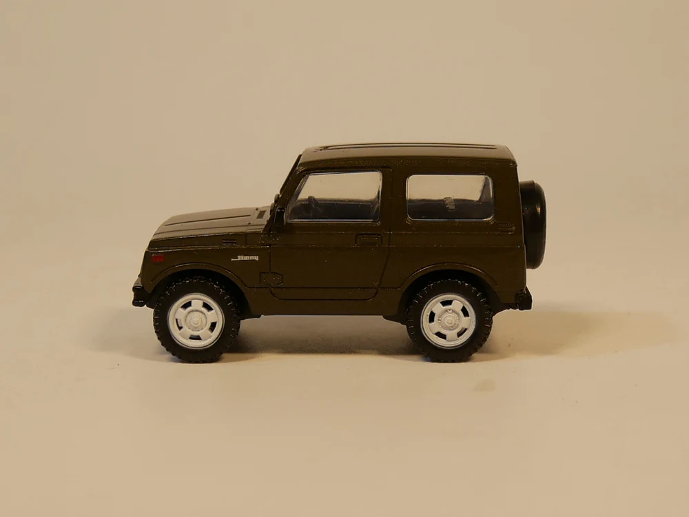 AOSHIMA 1: 64 SUZUKI Jimny SJ30 модель автомобиля(пластиковый материал