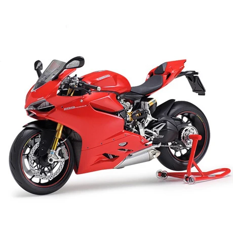 Сборка мотоцикла модели 14129 1/12 Ducati 1199 Panigale S |