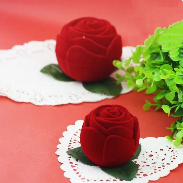 36 X Diameter 5cm Red Rose Shaped Velvet Favor Wedding Candy Box Valentines Day Chocolate Gift Boxes Wholesale | Дом и сад