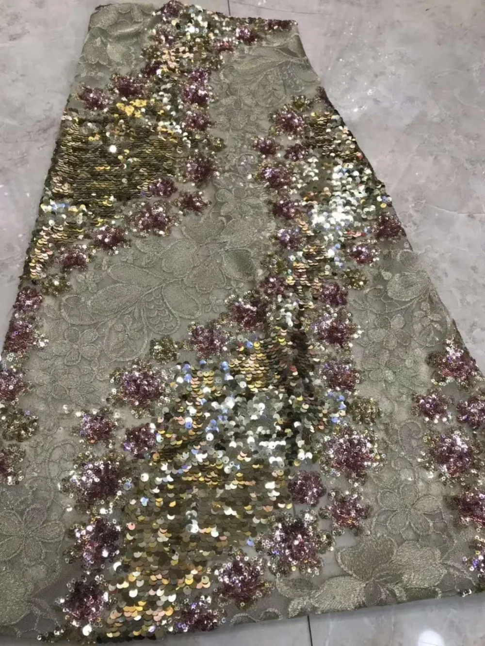 LASUI 1 y/1 lot 4 вида цветов хорошее качество 3D цветы блестки вышивка кружевная ткань