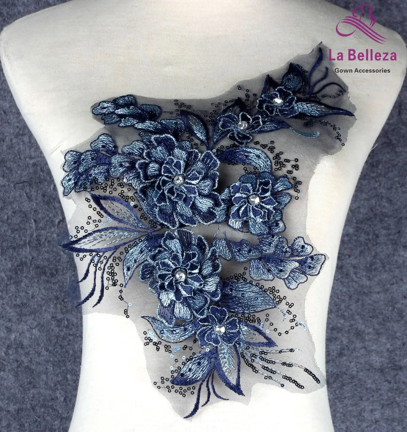 La Belleza 2 шт. белый, розовый, зеленый, серый смешанные цвета 3D Цветы Аппликации 35*25 см
