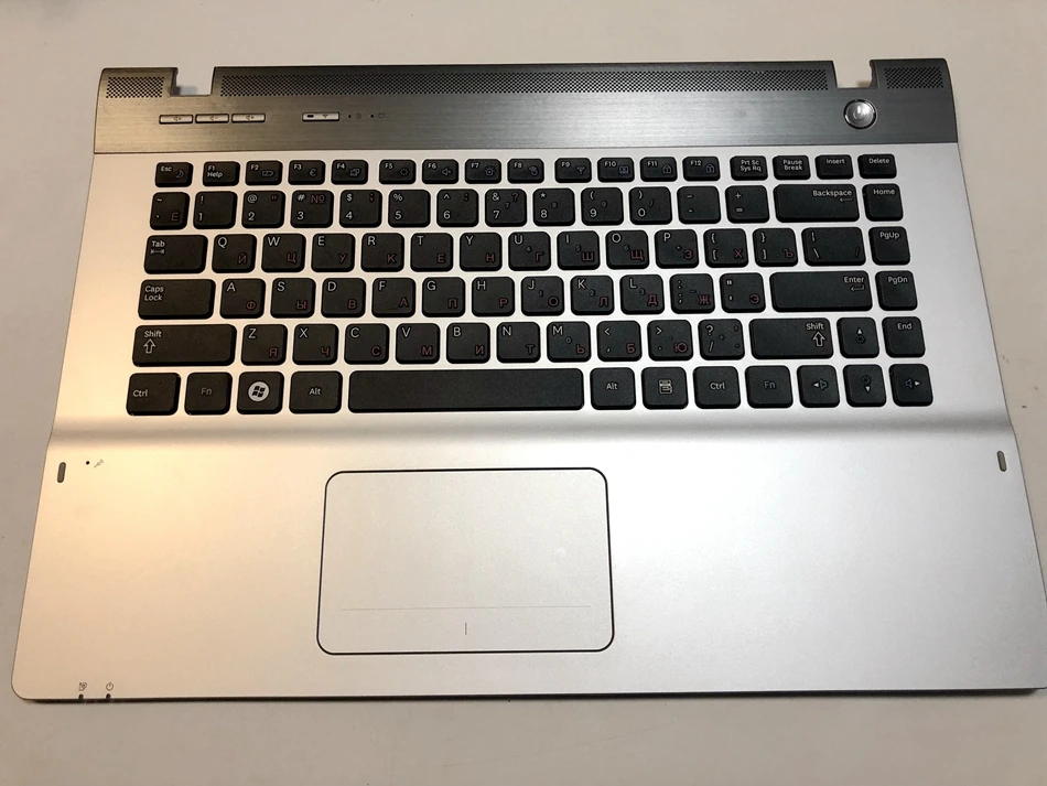 Русская клавиатура для ноутбука с сенсорной панелью Samsung QX410 QX411 NP-QX411 BA75-02969C RU |