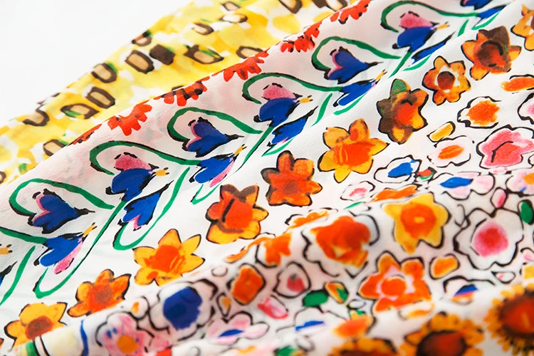 Летняя одежда романтичная с цветами из тутового шелка треугольным шелковым