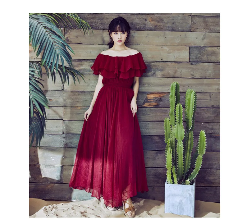 Женское богемное пляжное платье летнее элегантное с вырезом лодочкой и оборками