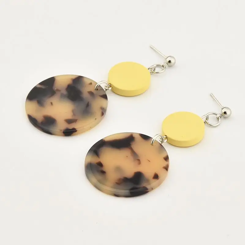 Beige Корейские массивные деревянные серьги уксусная кислота геометрические круглые акриловые Висячие серьги для женщин серьги Модные ювелирные изделия - Окраска металла: Beige