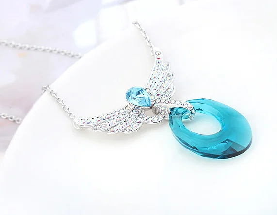 Высокого качества с украшением в виде кристаллов от Swarovski крылья крупное колье