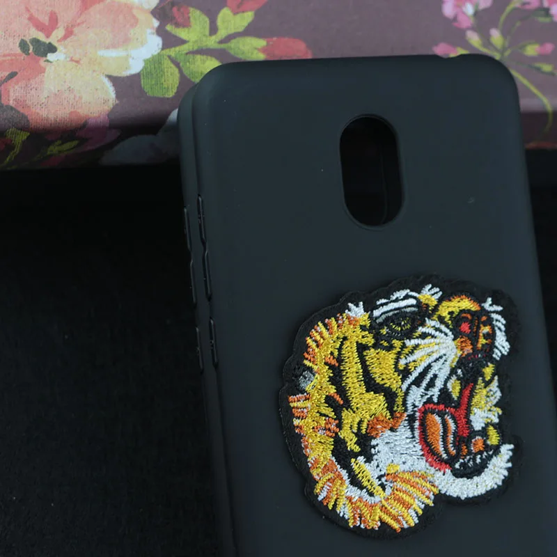 Case for Meizu M6 M711C Luxury Cartoon Animal Embroidery Tiger Lion Head Bee Snake Medal Bird Love Soft Back Phone Cases |