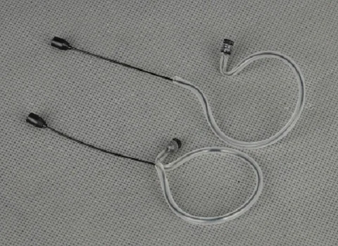 Фотографический Микрофон Черного Цвета Со съемной линией и одним ушным крючком