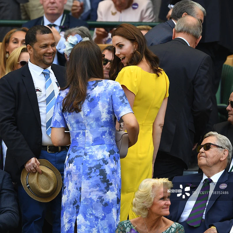 Платье принцессы среднего размера Kate желтое однотонное элегантное женское