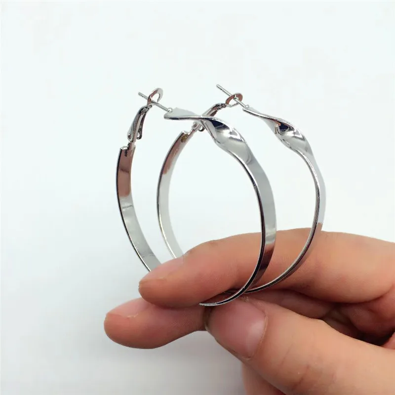 Пара 2017 новые популярные брендовые дизайнерские оптовые полые женские