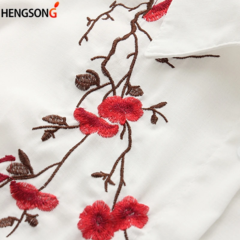 2018 Summer New Women Shirts White Cat Flower Embrodiery Shirt Female Casual Blouse Cotton Linen Student Tops Hot Sale |
