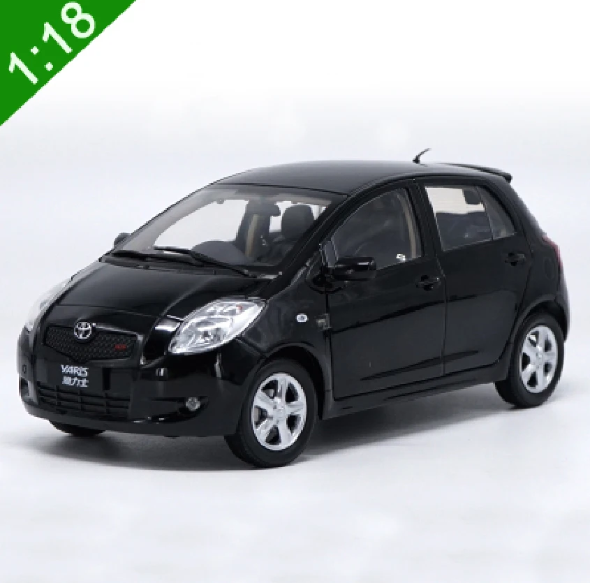 1:18 TOYOTA YARIS литая модель автомобиля игрушки для детей подарок на день рождения Оригинальная Заводская коробка
