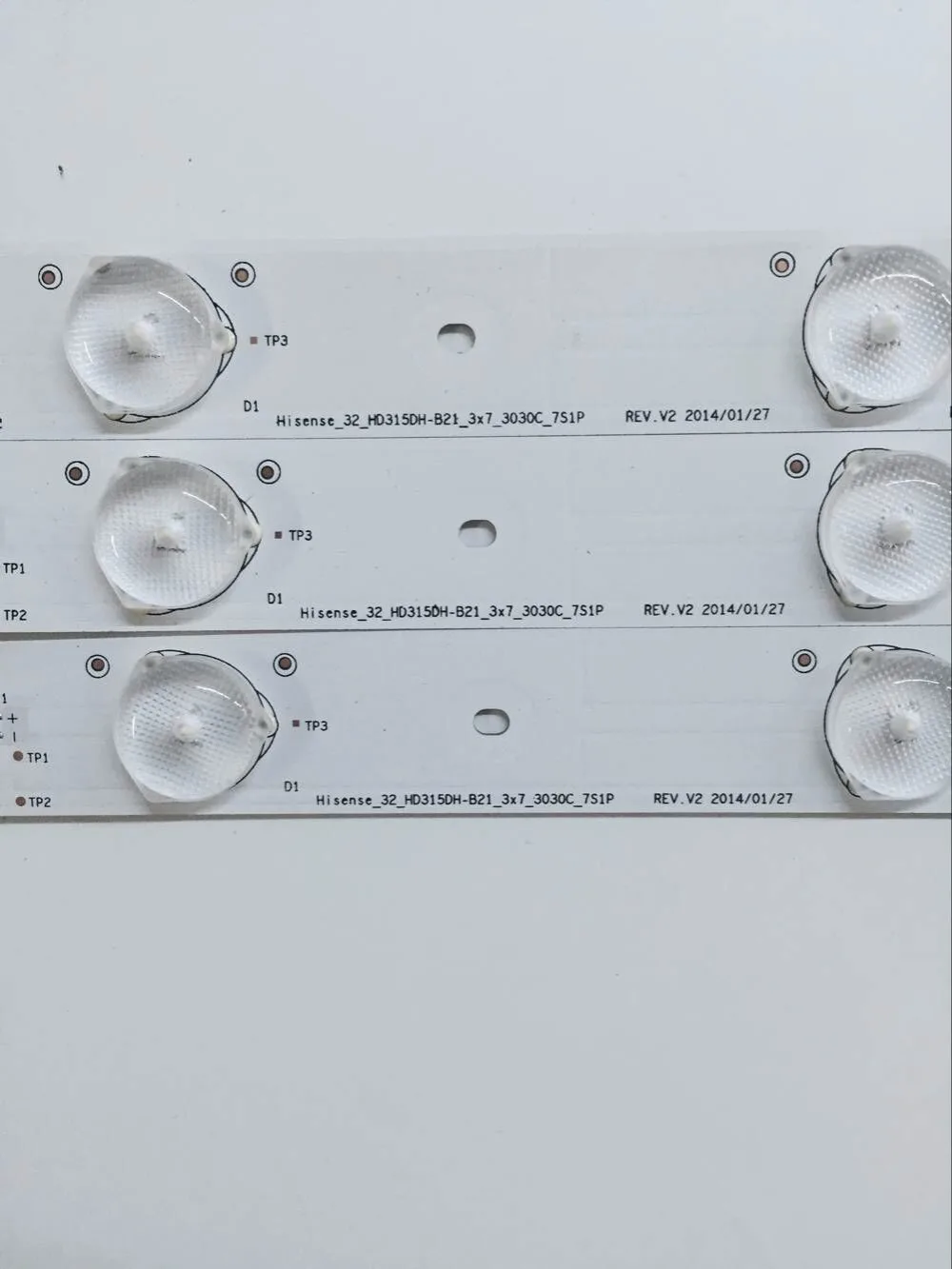 Для Hisense 32 светодиодный LED 32K188 32220 Светодиодная лента для подсветки HD315DH B21 3X7 3030C 7S1 7