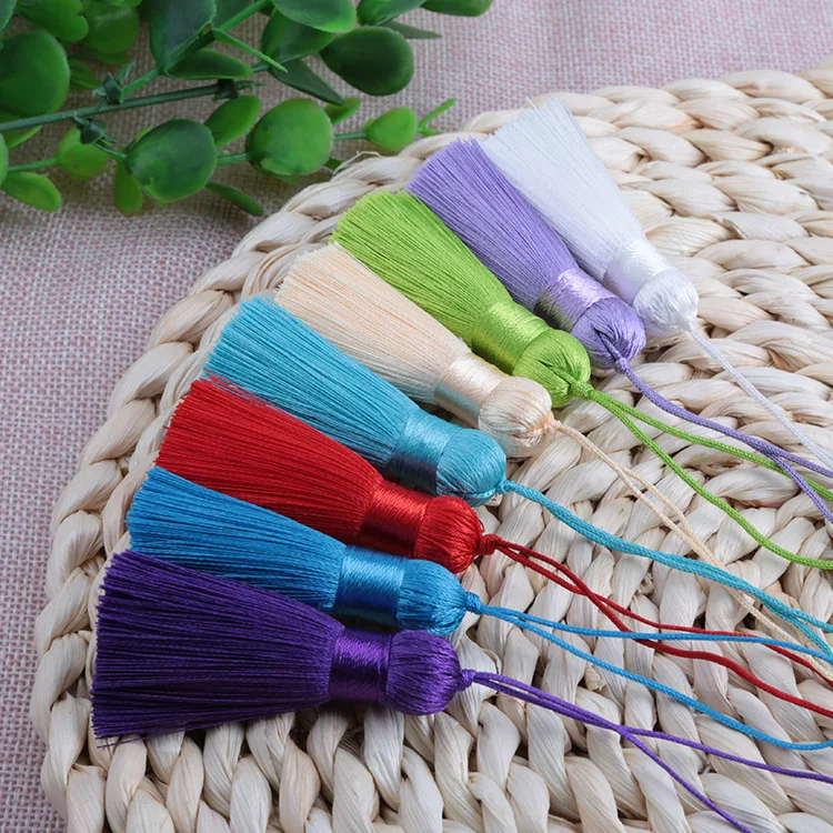 

30pcs/lot 5CM Mixed short Cotton Silk Tassel Brush for Earrings Charm Pendant Satin Tassels for Diy Jewelry Making Materials