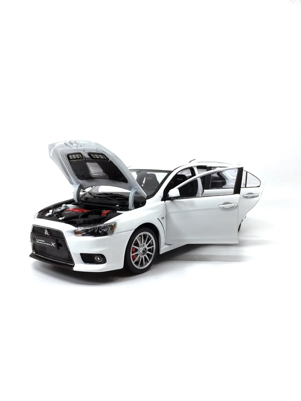 1/18 масштаб 1:18 Mitsubishi Lancer EVO X белая литая модель автомобильных дверей открытое