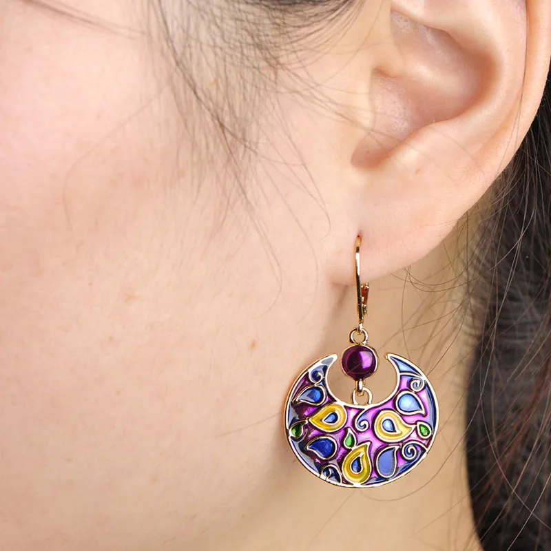 Женский комплект из колье и серёг с эмалью | Украшения аксессуары