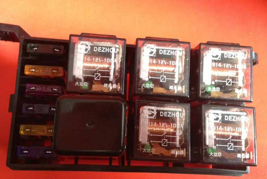 Бесплатная доставка автоматический предохранитель 6 реле держатель 5 Дорога