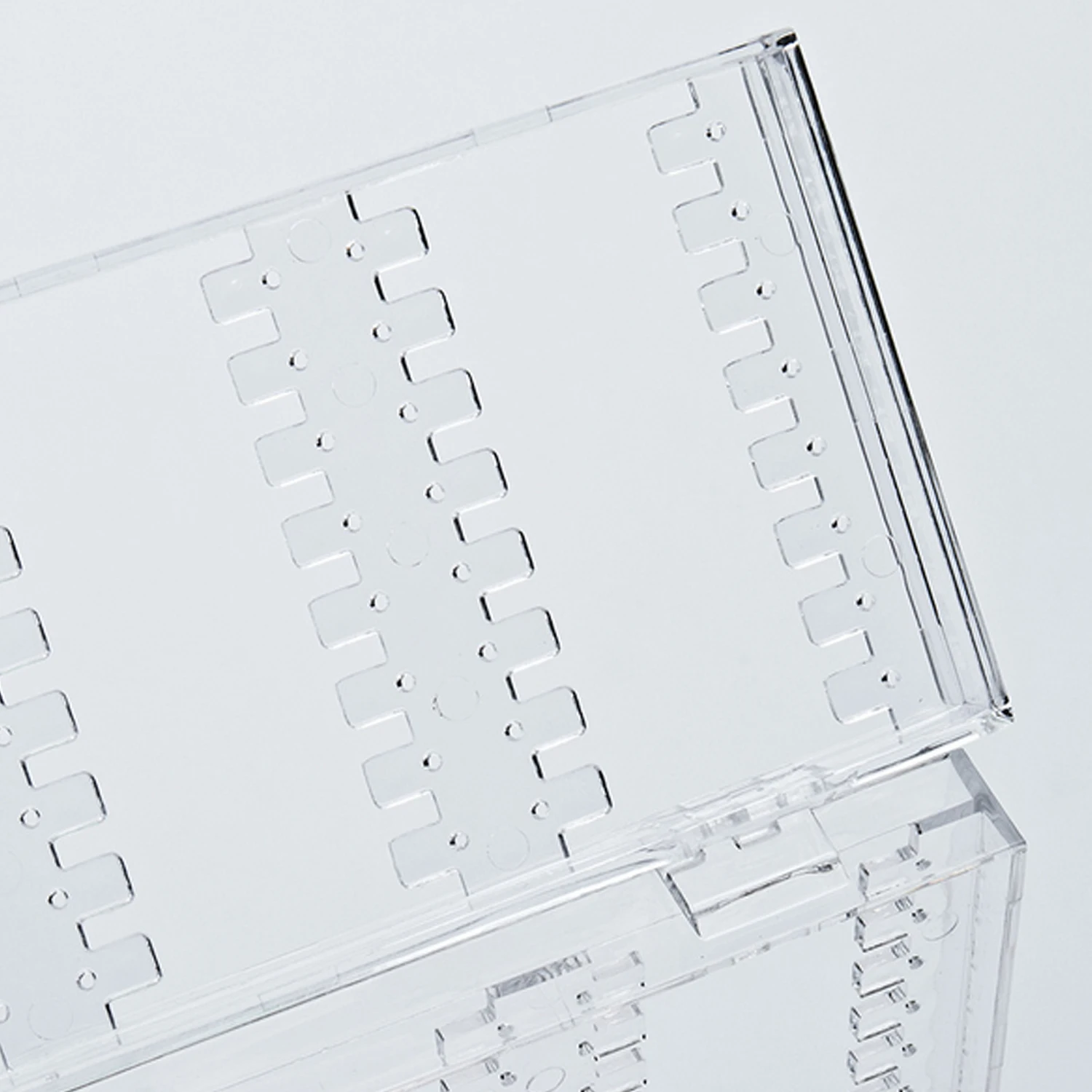 Behogar 4-Панель складные прозрачные акриловые ювелирные изделия Дисплей стойки