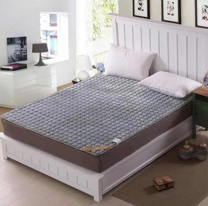 Фланелевый матрас из флиса массажный для студенческого общежития quechua|dormitory|quechua |