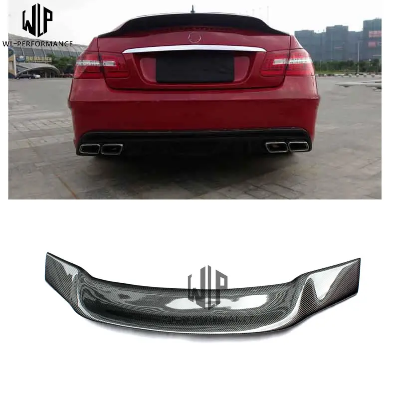E класс карбоновое волокно задний спойлер багажник крыло автомобиля Комплект