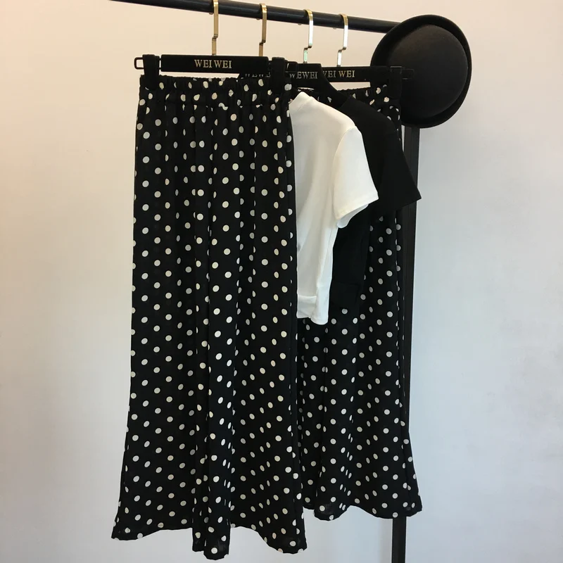 Однотонные футболки с коротким рукавом и круглым вырезом из хлопка + эластичные