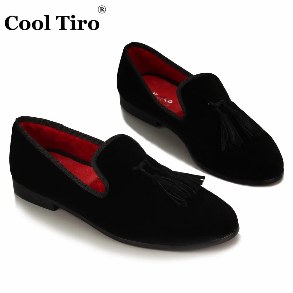 COOL TIRO/черные мужские лоферы с кисточками; бархатные Тапочки; повседневная обувь без шнуровки; Роскошные вечерние и свадебные туфли; мужская обувь на плоской подошве размера плюс